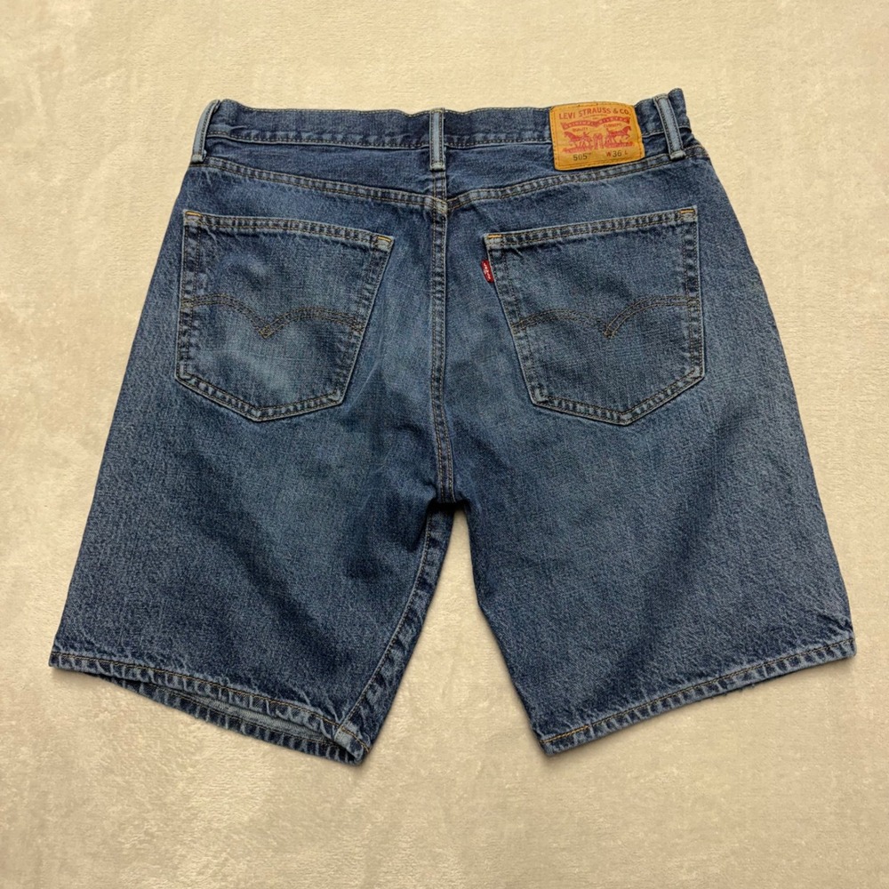 Levis 505 Regular Fit Denim Shorts Mens 36 Medium Wash Blue Jean 34505-2114 - Picture 6 of 7